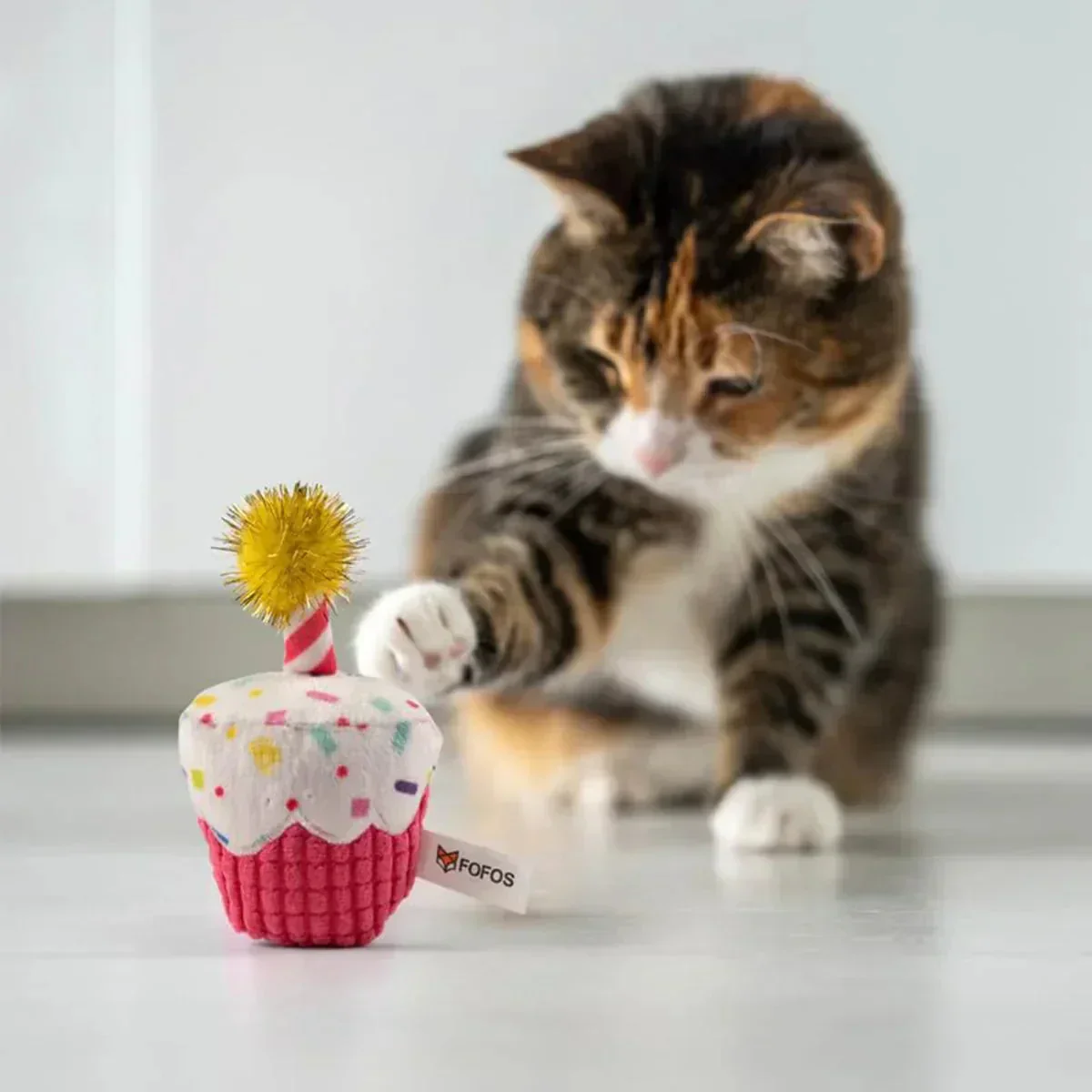 FOFOS Birthday Cake Cat Toy - Image 6